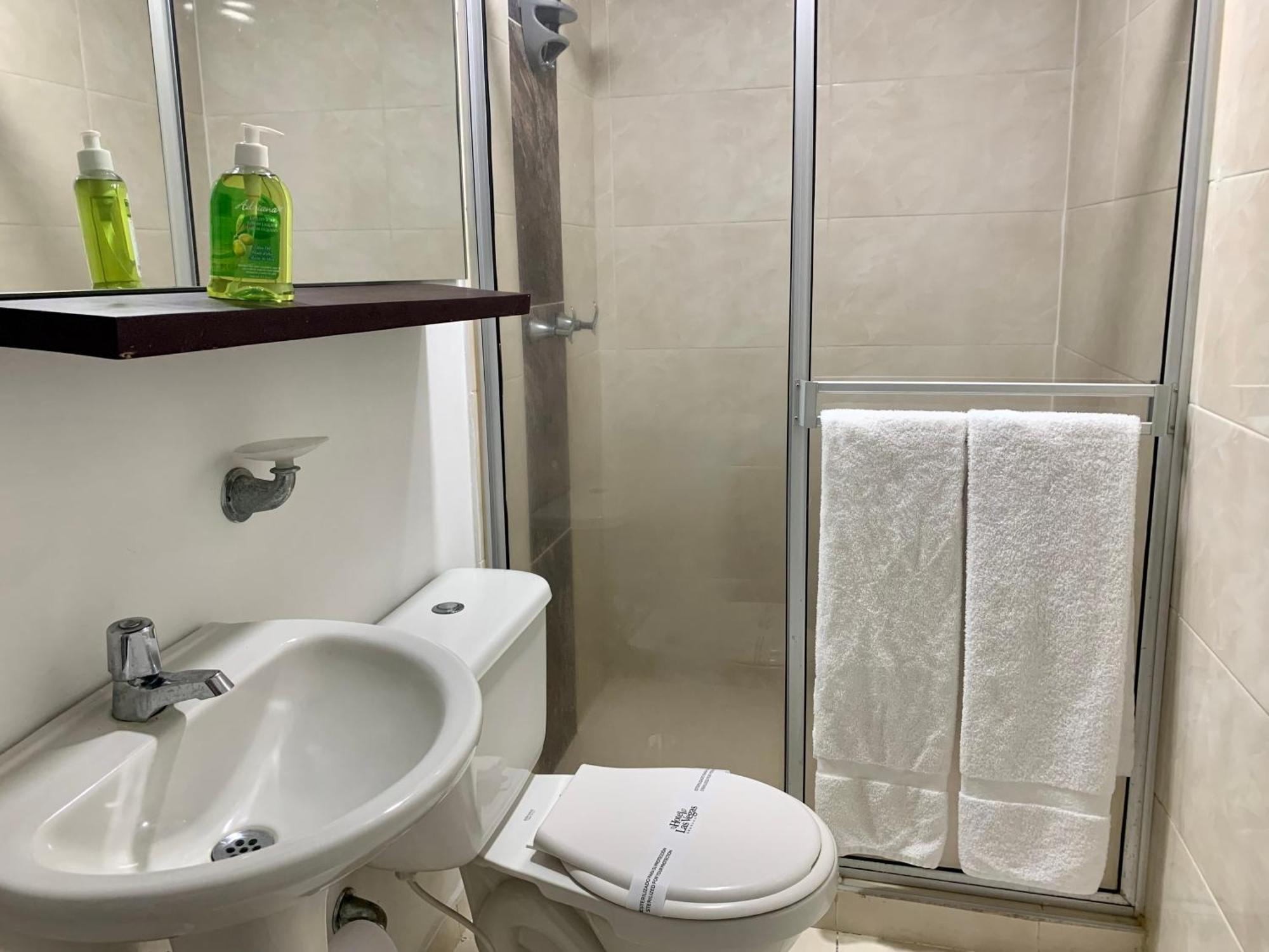 Aw Hotel Ariston Las Vegas De Granada 칼리 외부 사진
