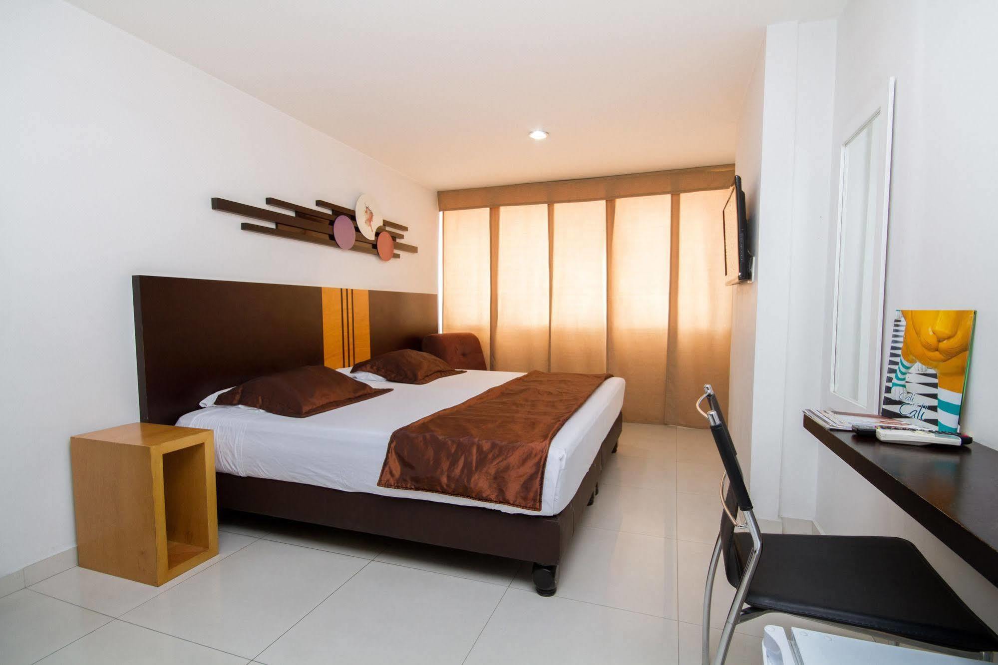 Aw Hotel Ariston Las Vegas De Granada 칼리 외부 사진